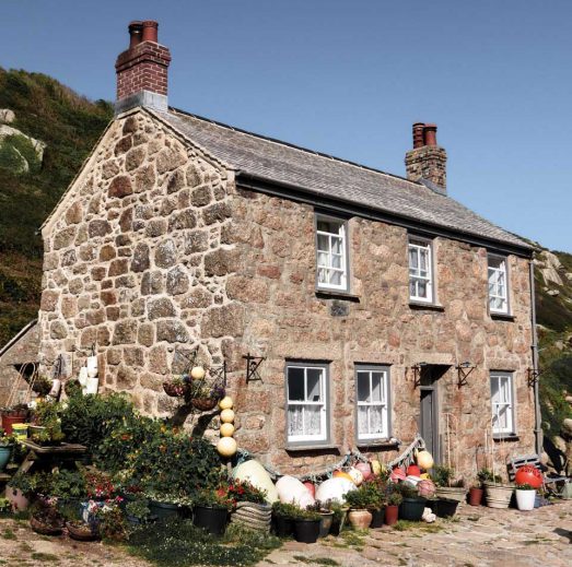 Why is Home Insurance More Expensive for Older Houses?