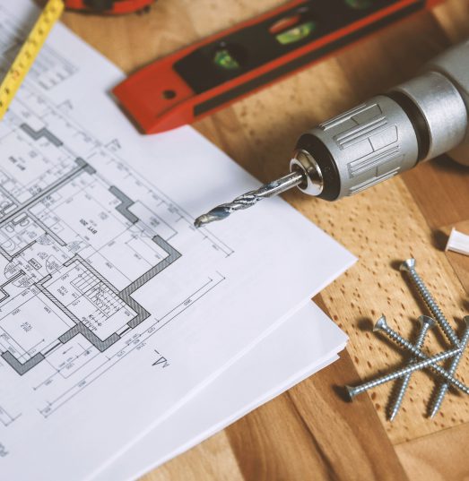 Do I need to tell my home insurance provider that I am renovating my house?