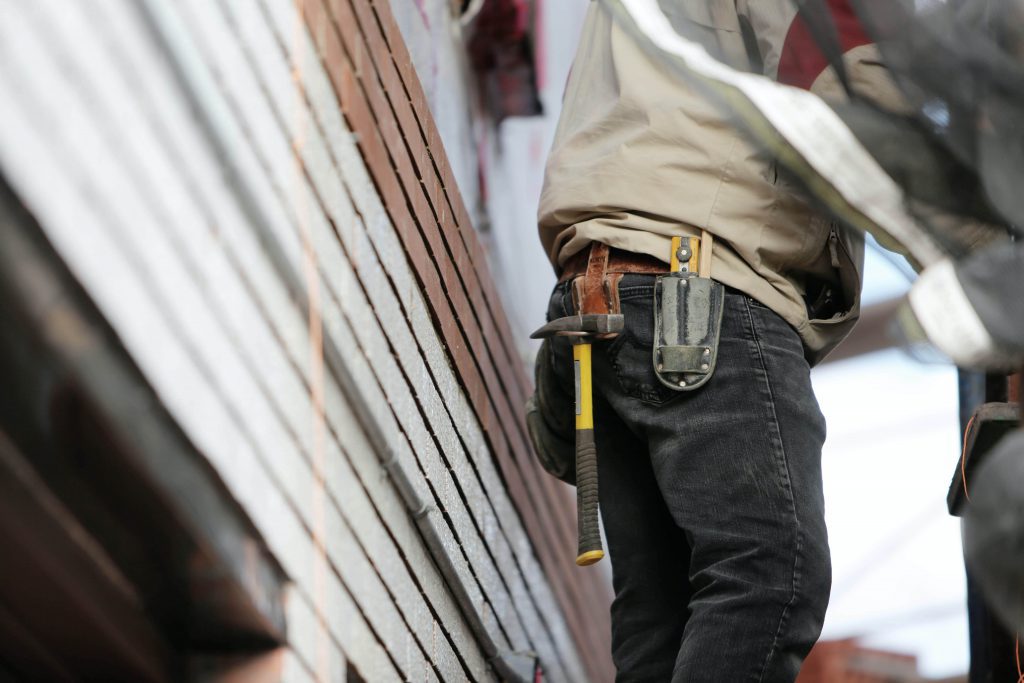 Does Home Insurance Cover Tradesmen Working In My House?